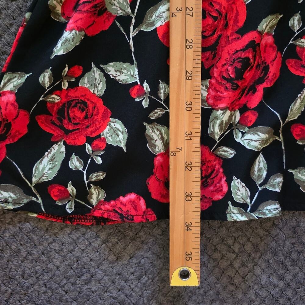 Pinafore Dress Size large Black Red Rose Floral Cottagecore Grunge Dark Romantic - Picture 13 of 15